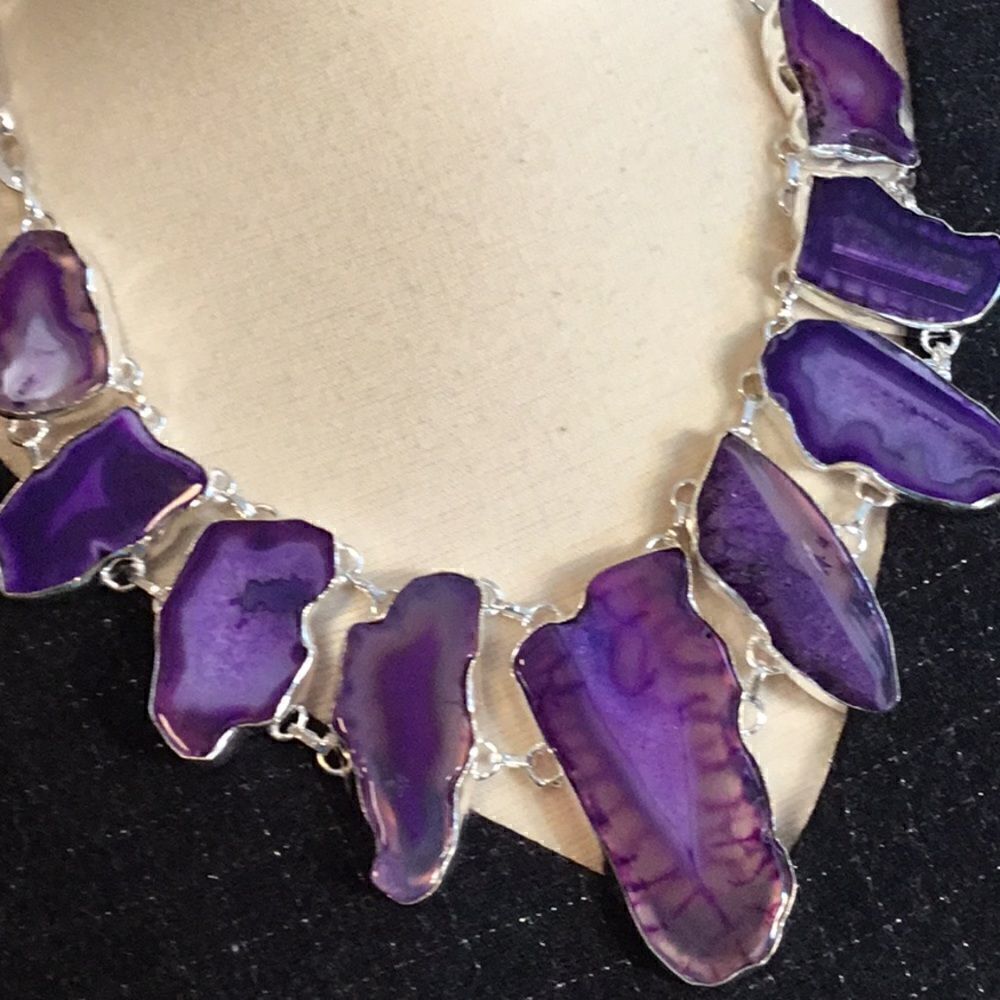 PURPLE BOTSWANA AGATE NECKLACE SET IN 925 STERLING
